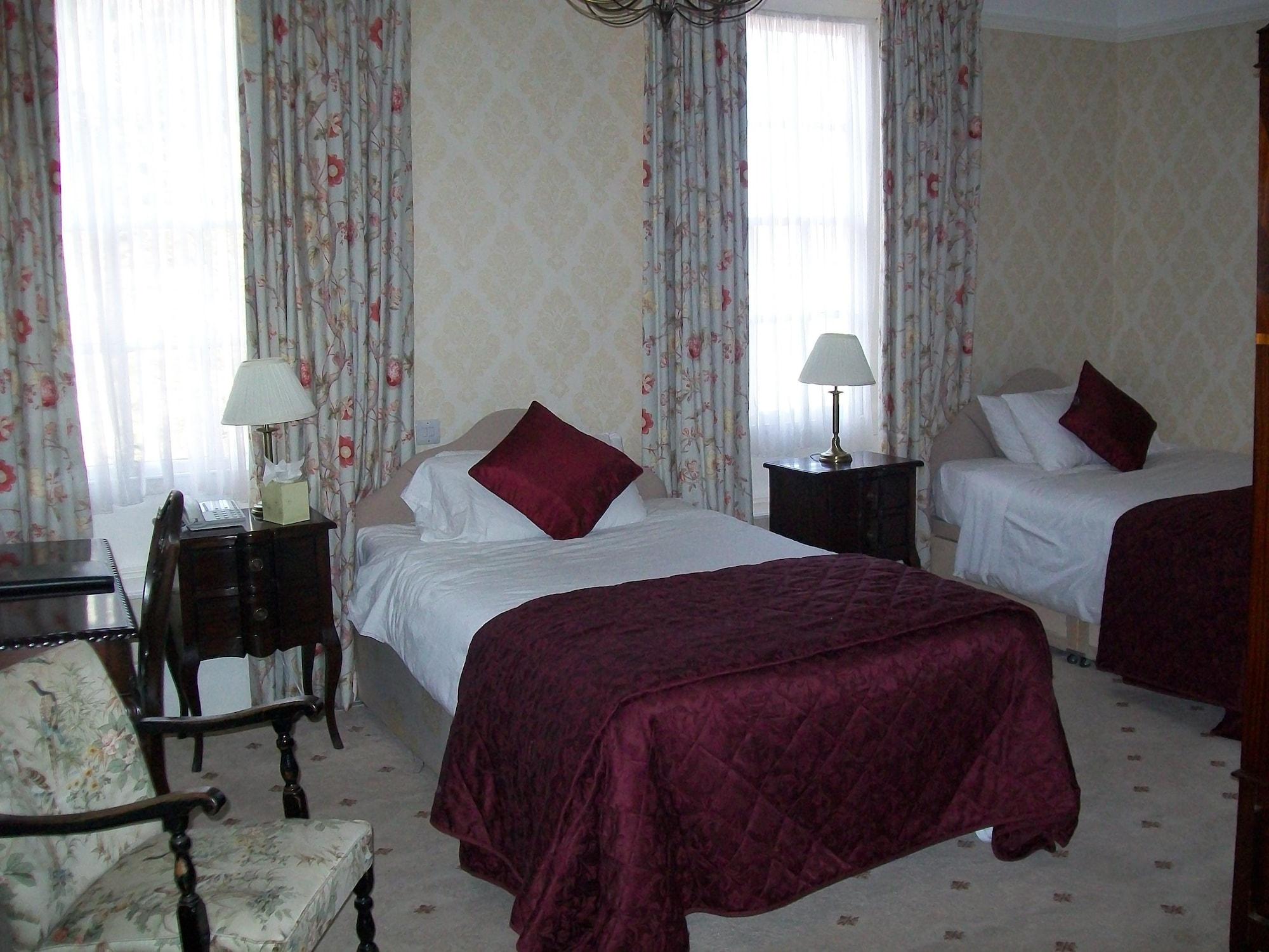 Chapel House Hotel อาเธอร์สโตน ภายนอก รูปภาพ