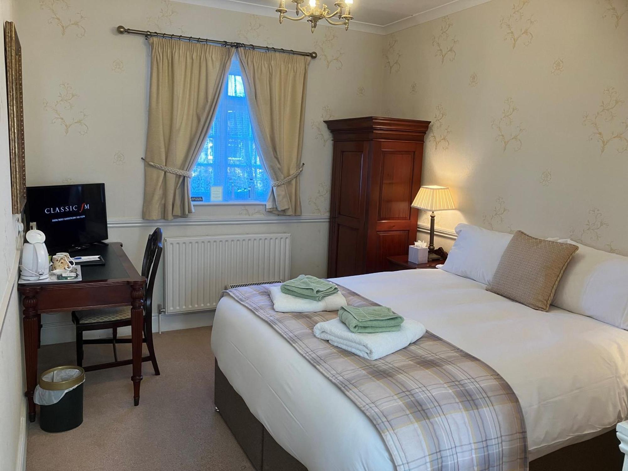 Chapel House Hotel อาเธอร์สโตน ภายนอก รูปภาพ